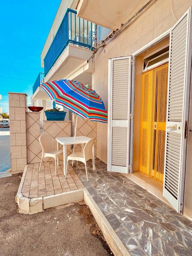 Baia Camerini Aparthotel วิลลานอวา ดิ ออสตูนี ภายนอก รูปภาพ