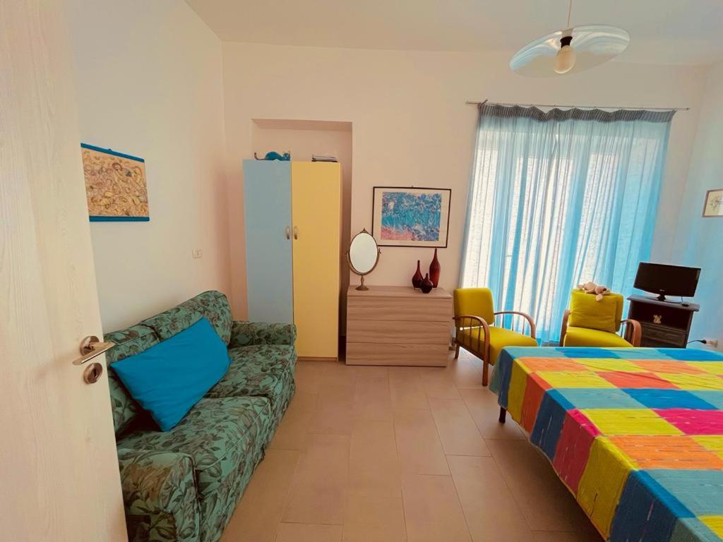 Baia Camerini Aparthotel วิลลานอวา ดิ ออสตูนี ภายนอก รูปภาพ